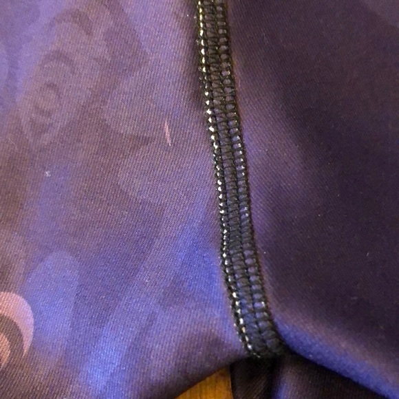 NoMiNiU Wings Collection Activewear Leggings - Picture 7 of 11